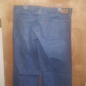 Levi's wide leg jeans